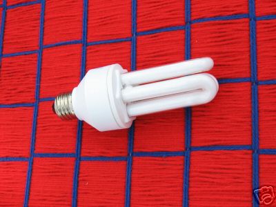NEW ~ 3 tube U bend cfl 25w COMPACT fluorescent light bulb 4100K cool white 120V