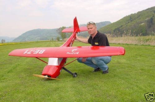 Der Bully RC Schleppmaschine Trainer von Vogt Modelle  